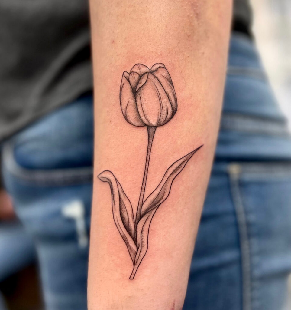 The Best Fine Line Tattoo, Floral Tattoo, Tulip Tattoo by Claudia Fedorovici