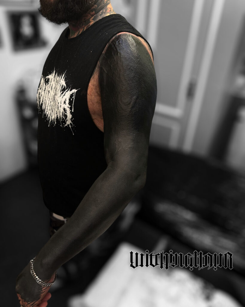 Blackwork Tattoo, Blackout Tattoo, Heavy Black Tattoo