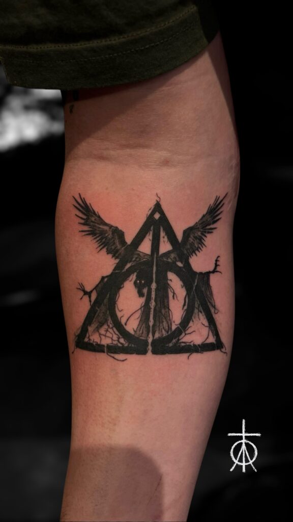 The Best Deathly Hallows Tattoo, By Claudia Fedorovici