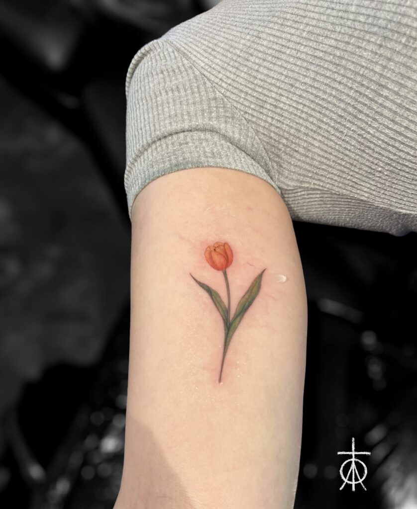 Color Micro Realism Tattoo by The Best Tattoo Artist Claudia Fedorovici